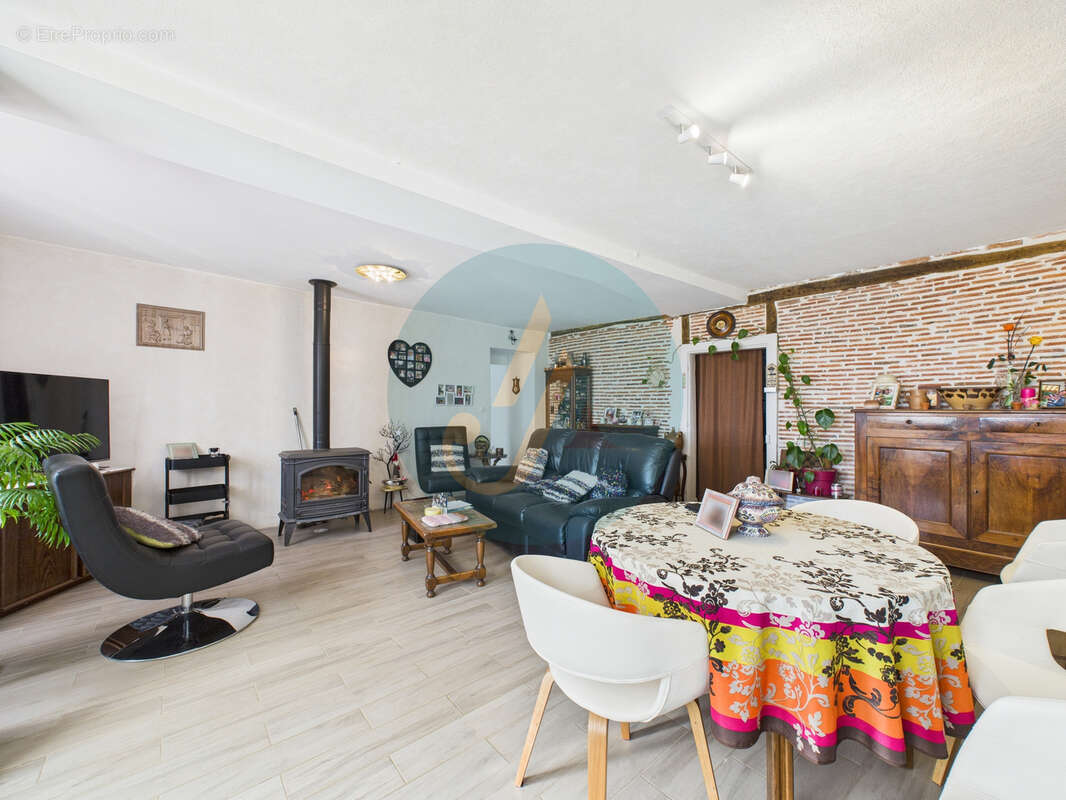 Maison à COSNE-COURS-SUR-LOIRE