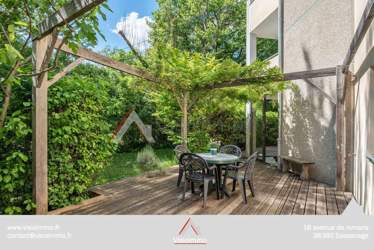 Appartement à MEYLAN