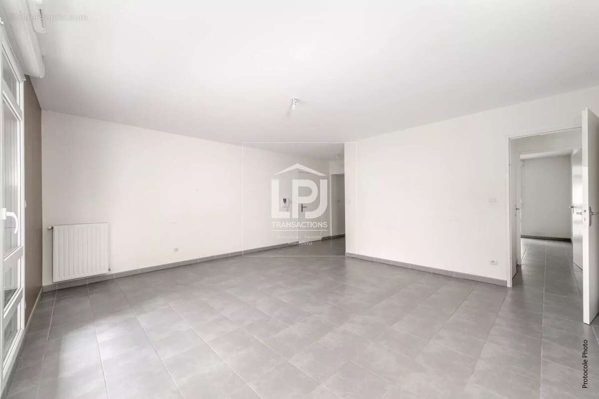 Appartement à RAMONVILLE-SAINT-AGNE