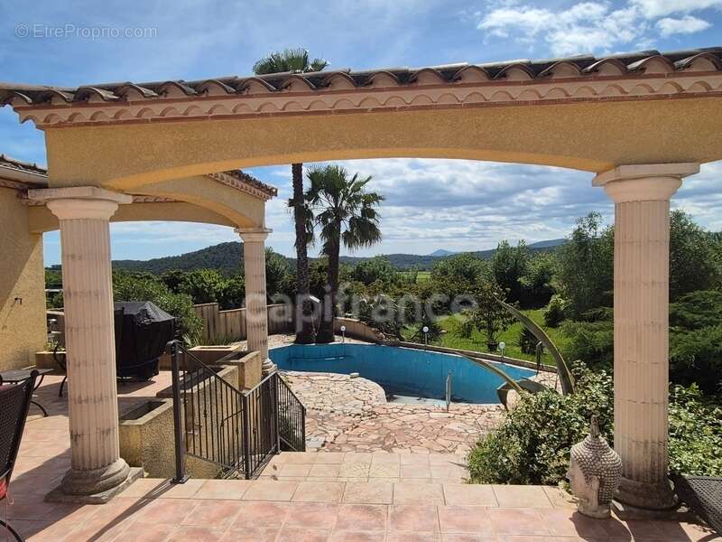 Maison à QUISSAC