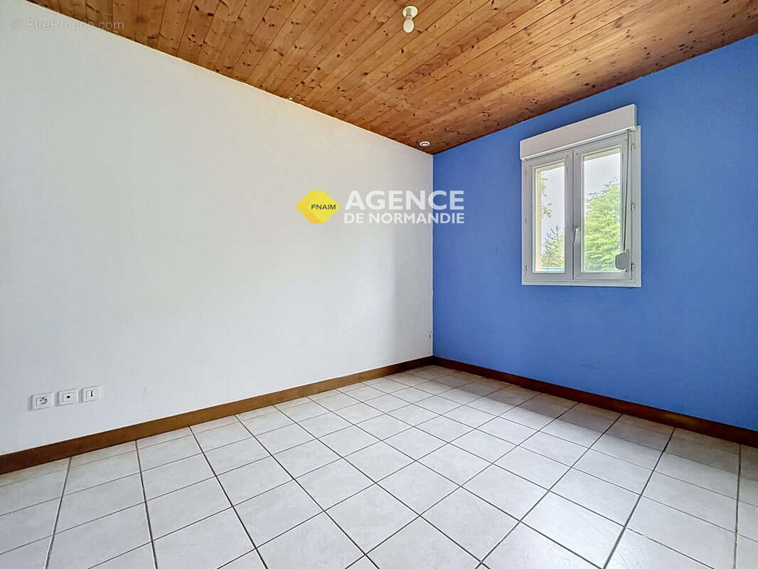 Maison 84 m² à Montreuil-L'argille  - photo 8