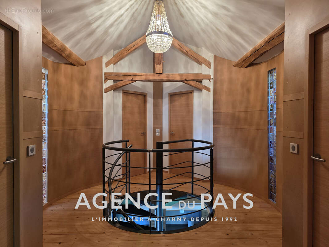 Maison à CHAMPCEVRAIS