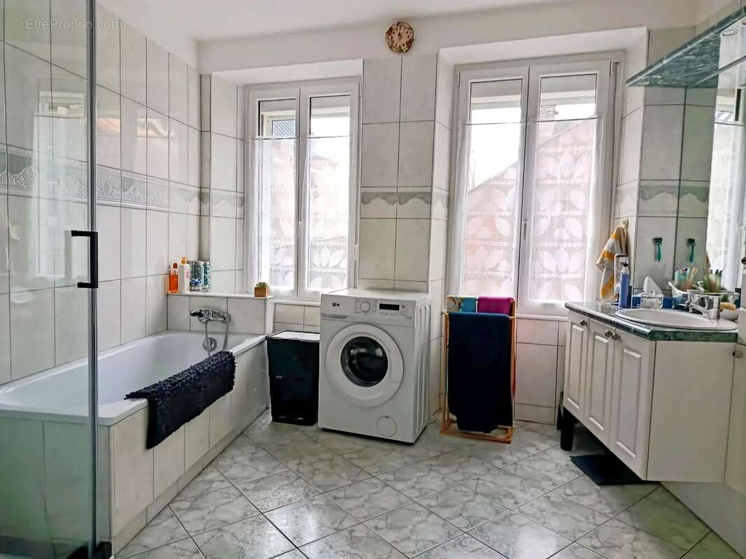 Maison à SAINT-GERMAIN-DU-CRIOULT