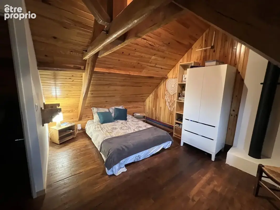Causses du Quercy: Charmante maison de 4 chambres avec dépendances, 4,5ha de terrain et une belle vue! - photo 7