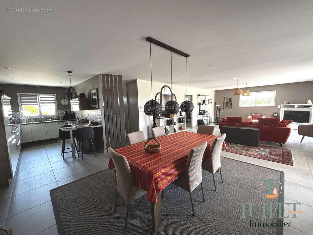 Maison 134 m² à La Tremblade  - photo 6