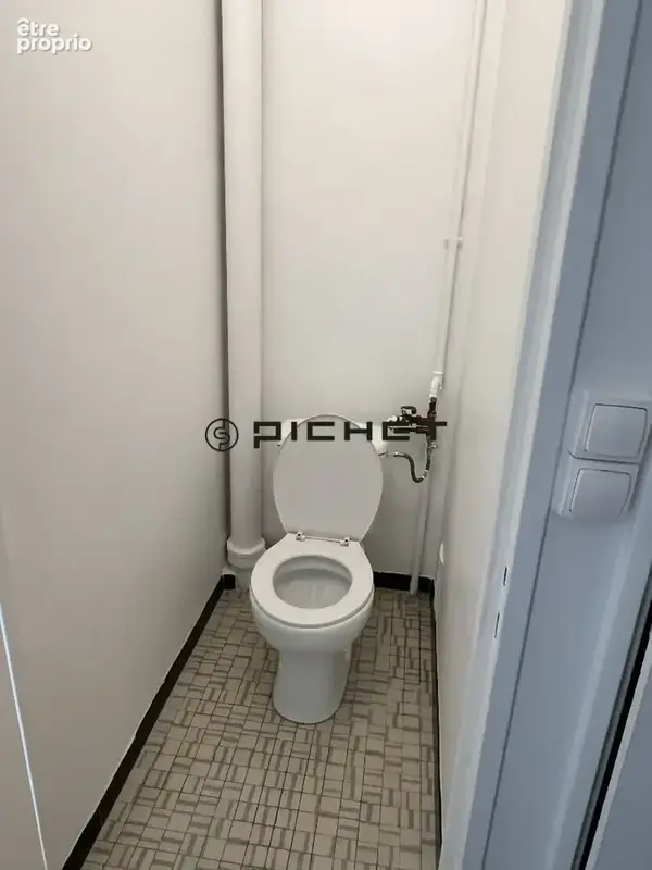Paris 17ème - Ternes / Champerret - Studio de 35,18 m² avec cave et ascenseur - photo 13