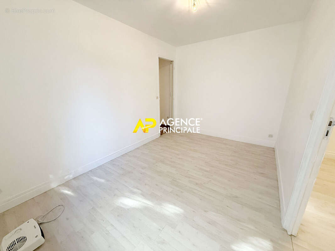 Appartement Argenteuil hyper centre 2 pièce(s) 1 chambre 33 m2 - photo 6