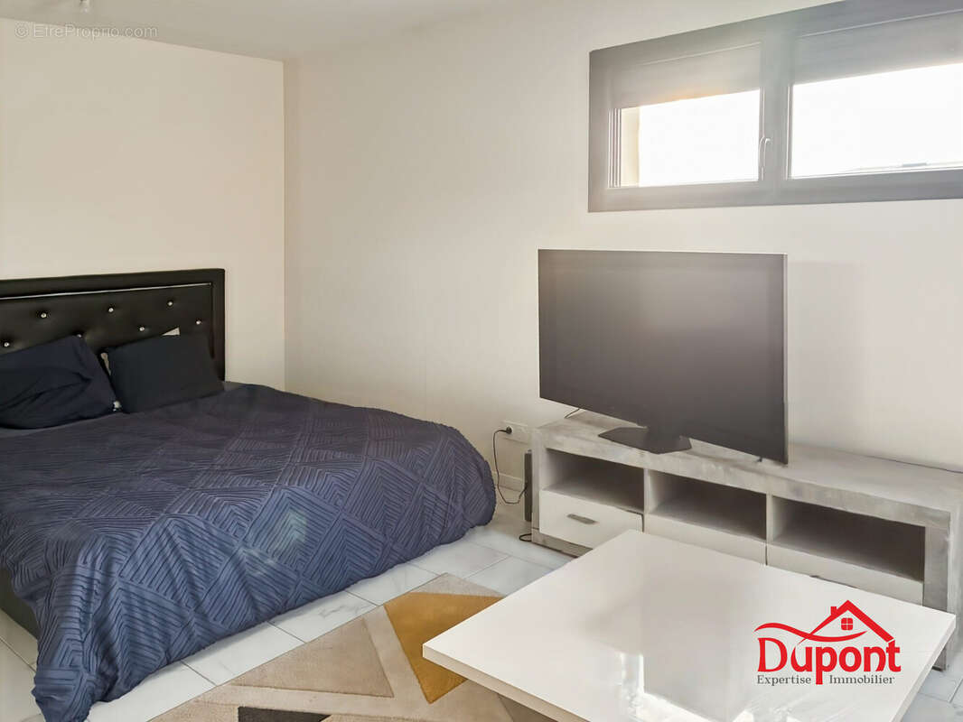 Maison à LA RIVIERE-DE-CORPS