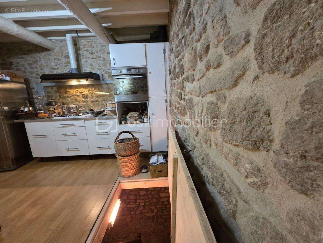 Maison à CERESTE