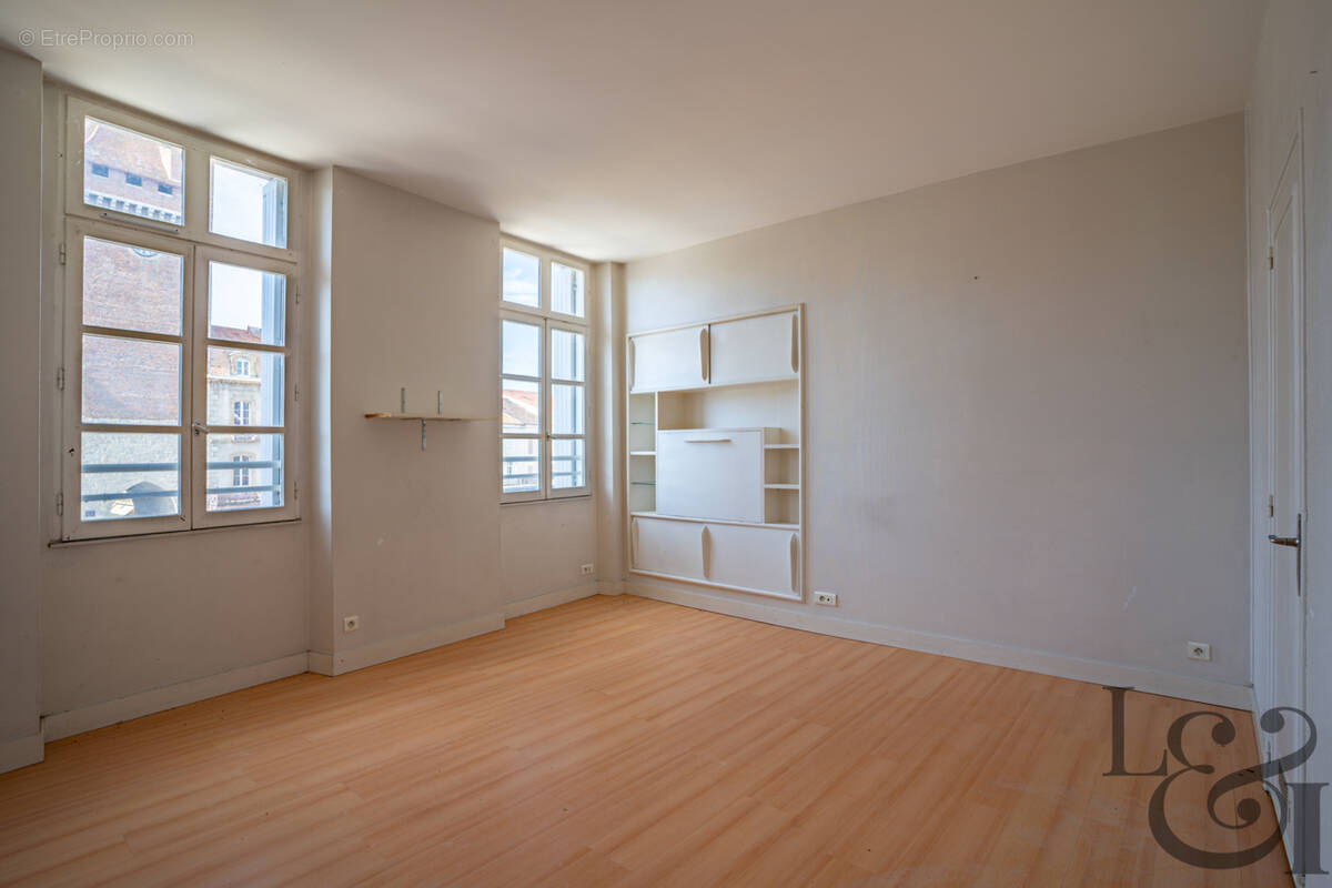 Appartement à VILLENEUVE-SUR-LOT