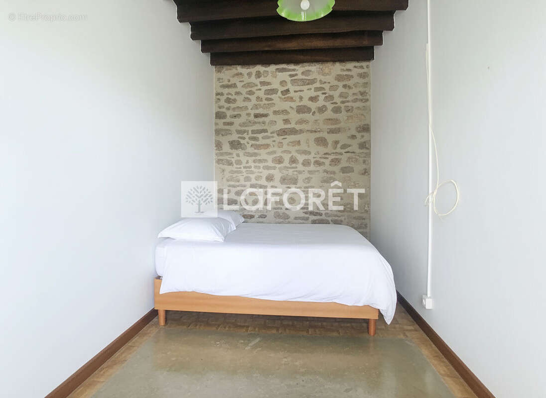 Maison Quelneuc  avec grenier garage atelier dépendances - photo 3
