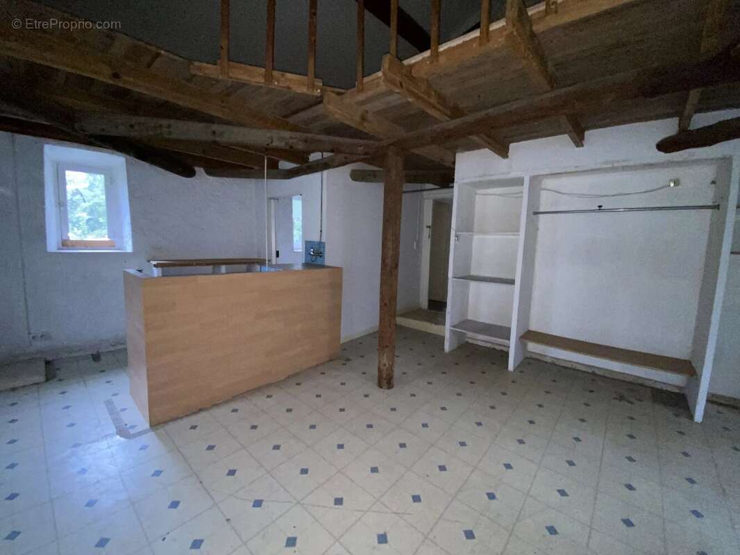 Maison à BELGENTIER