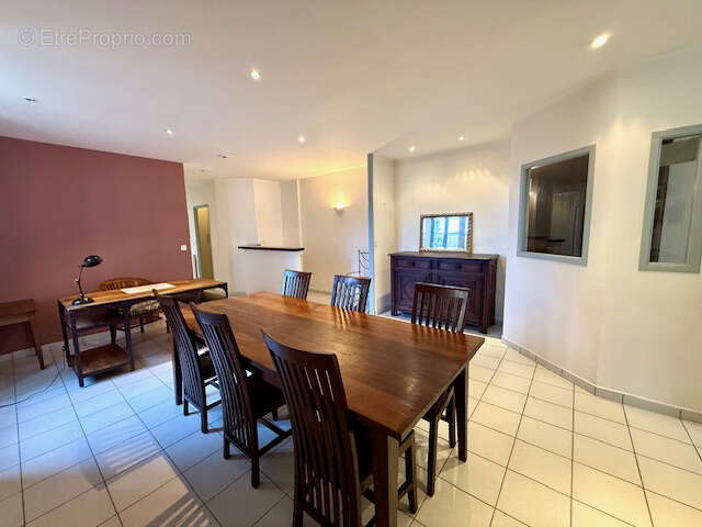 Appartement à ROMANS-SUR-ISERE