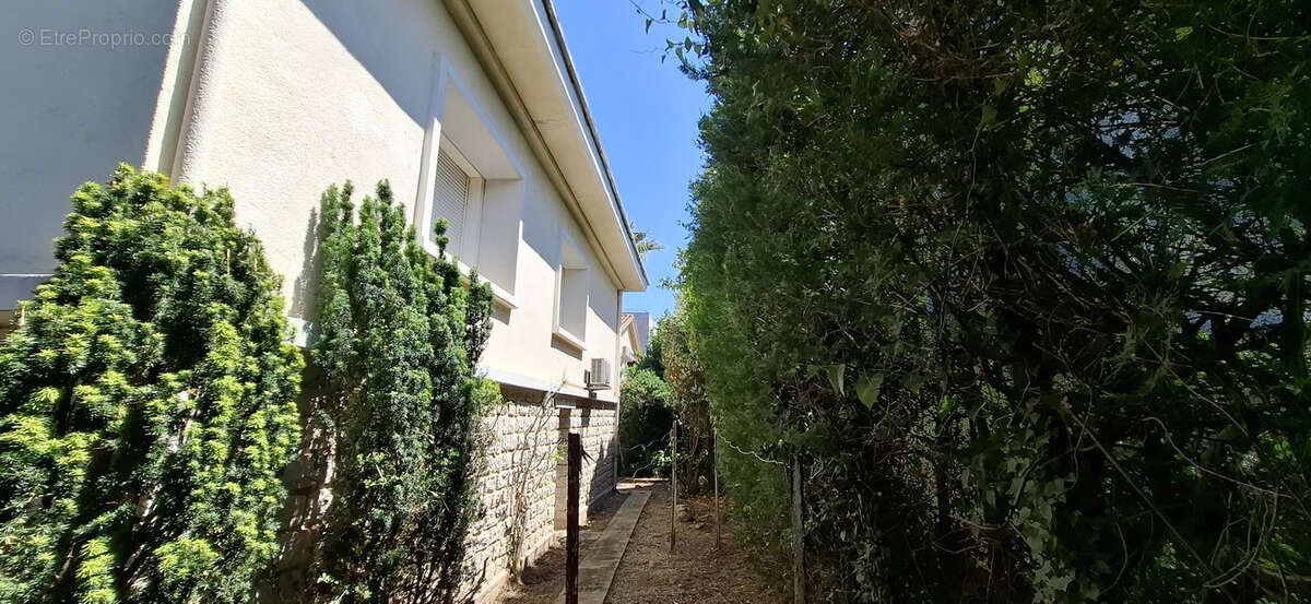 Maison à CLERMONT-L'HERAULT