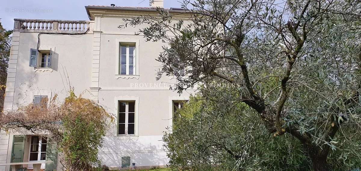 Maison à DRAGUIGNAN