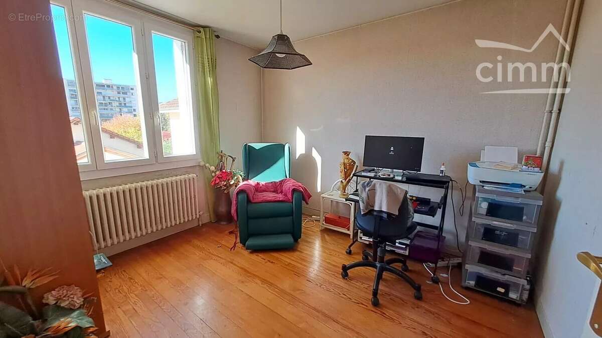 Maison à BOURGOIN-JALLIEU