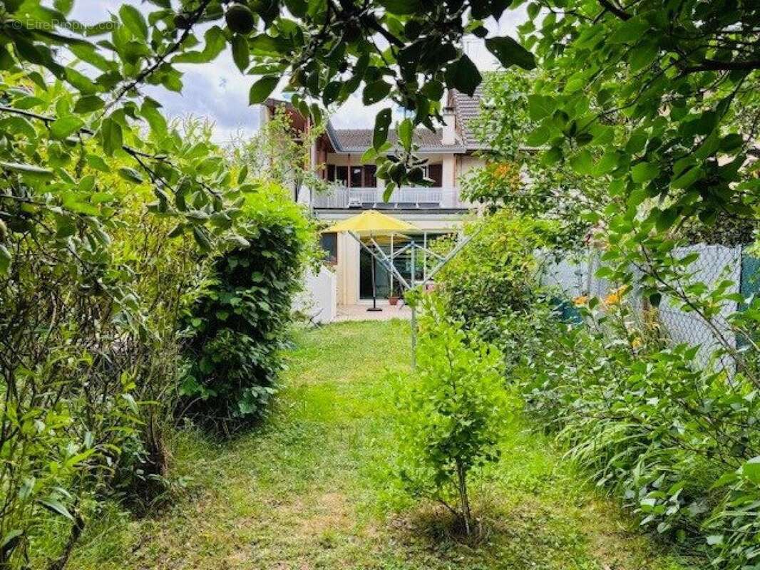 Photo 5 - Maison à BURES-SUR-YVETTE