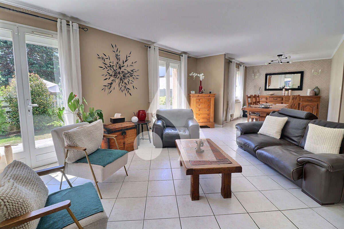 Maison à FRANCONVILLE