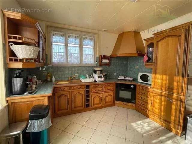 Maison à LIZY-SUR-OURCQ