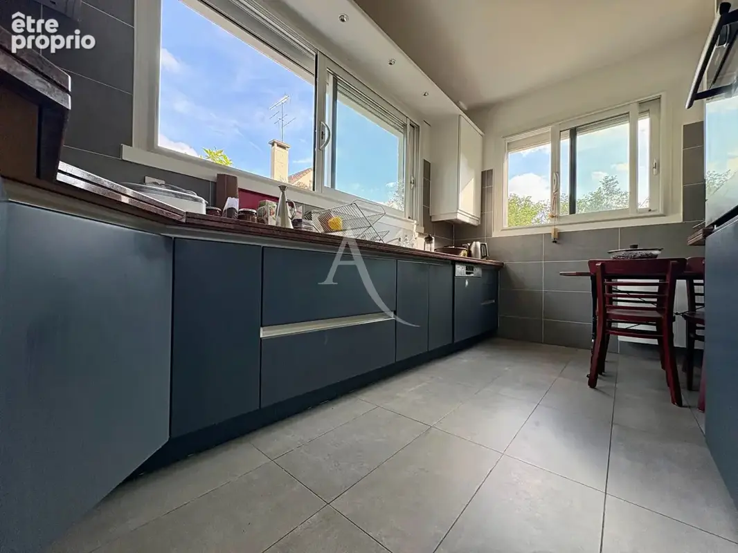 Maison Gif Sur Yvette 7 pièce(s) 130 m² - photo 4