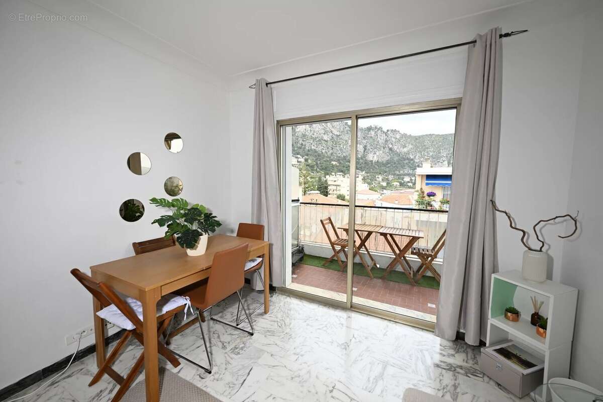 Appartement à BEAULIEU-SUR-MER