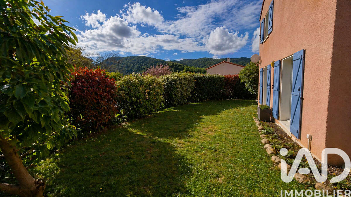 Maison 115 m² à Codalet  - photo 4