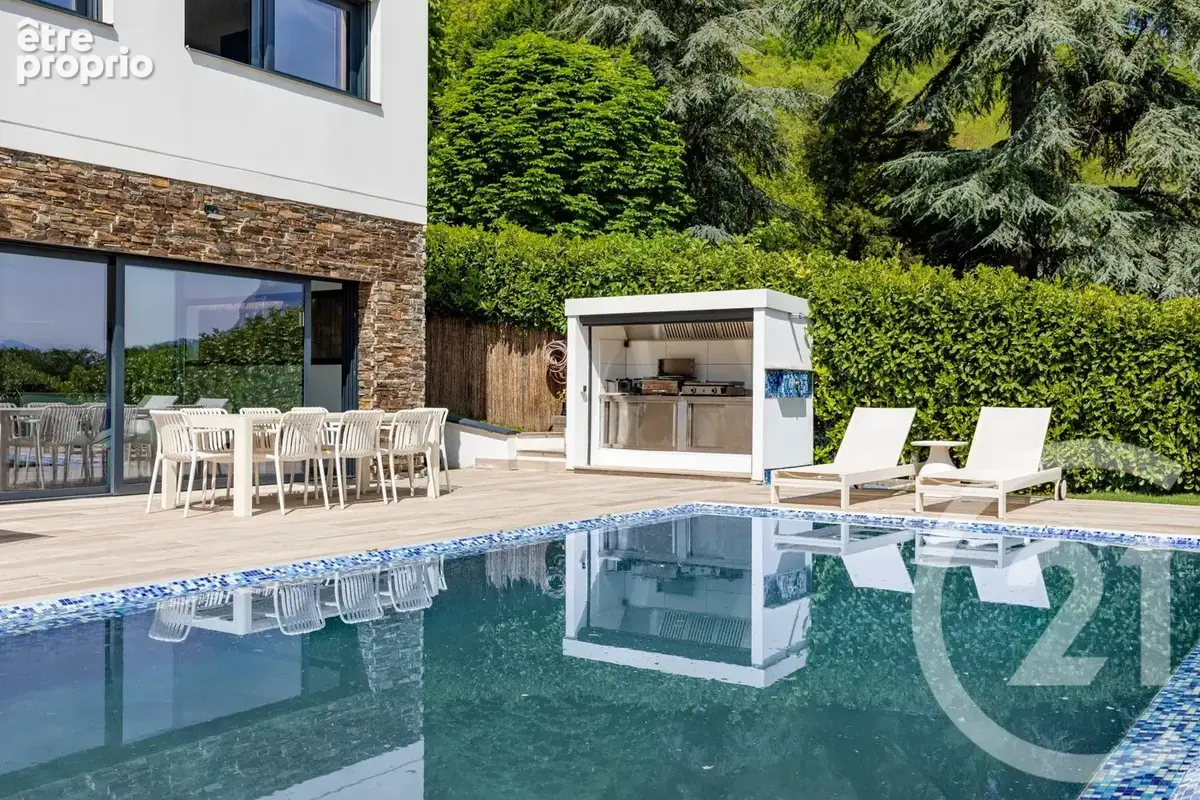 Maison 6 pièces 220 m² à vendre à Seyssinet-Pariset (38170) - photo 4