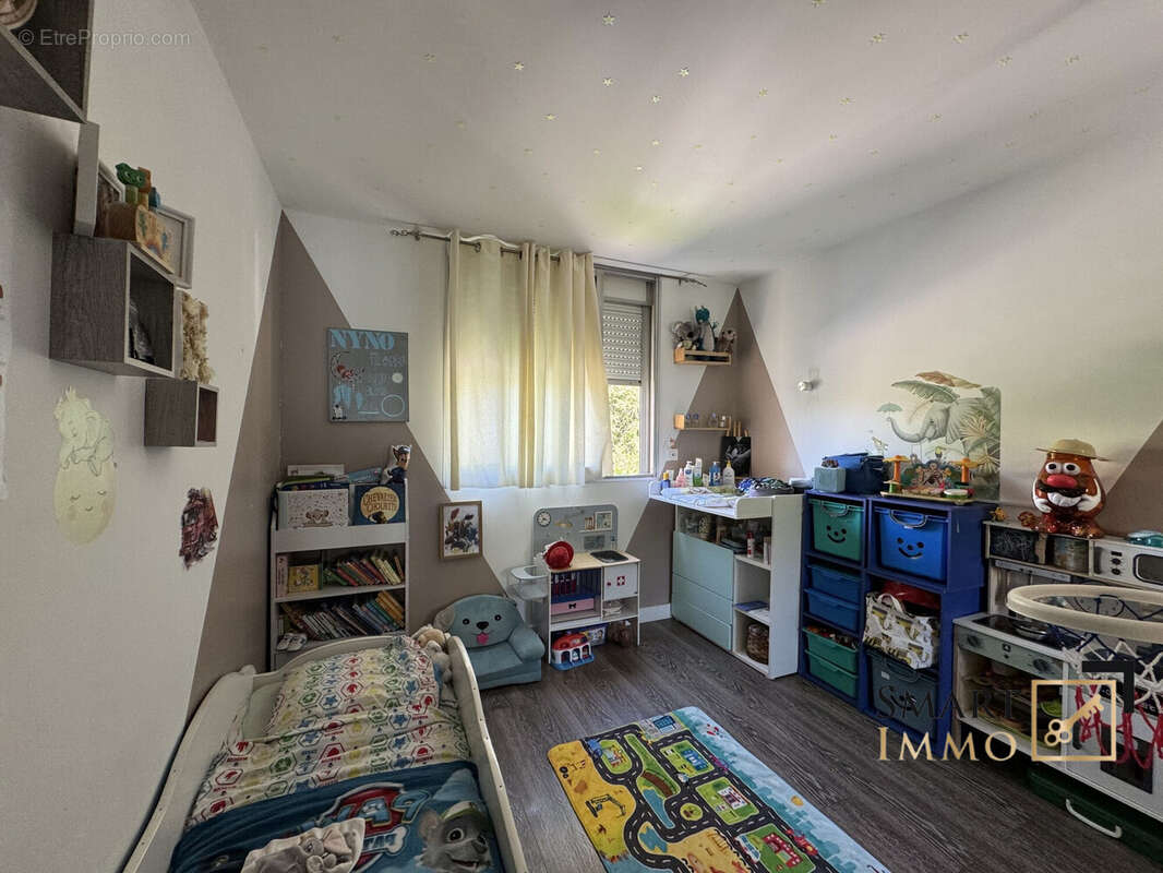 Appartement à VILLENEUVE-LOUBET