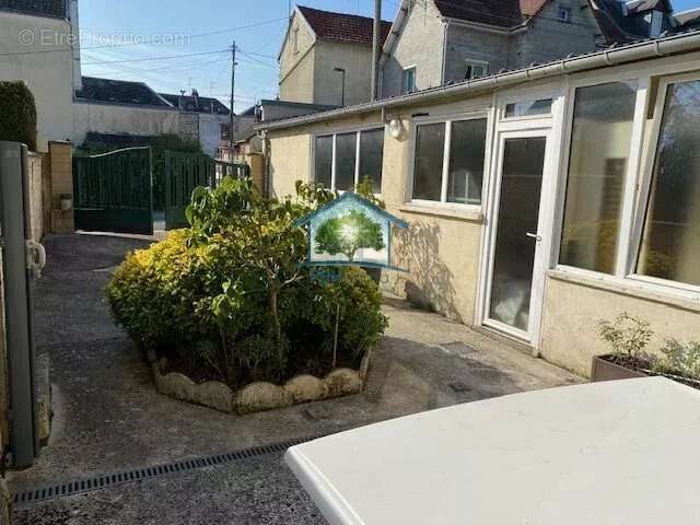 Maison à SOTTEVILLE-LES-ROUEN