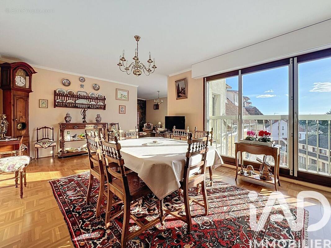Photo 1 - Appartement à LE RAINCY