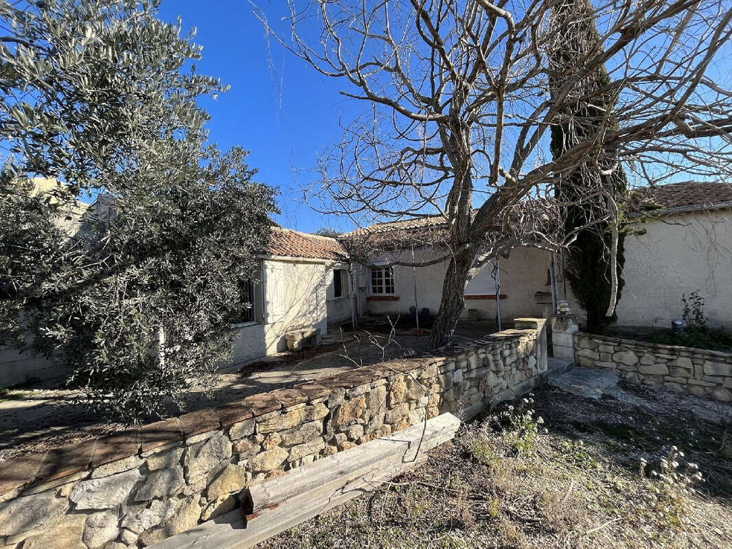 Maison à LE BARROUX