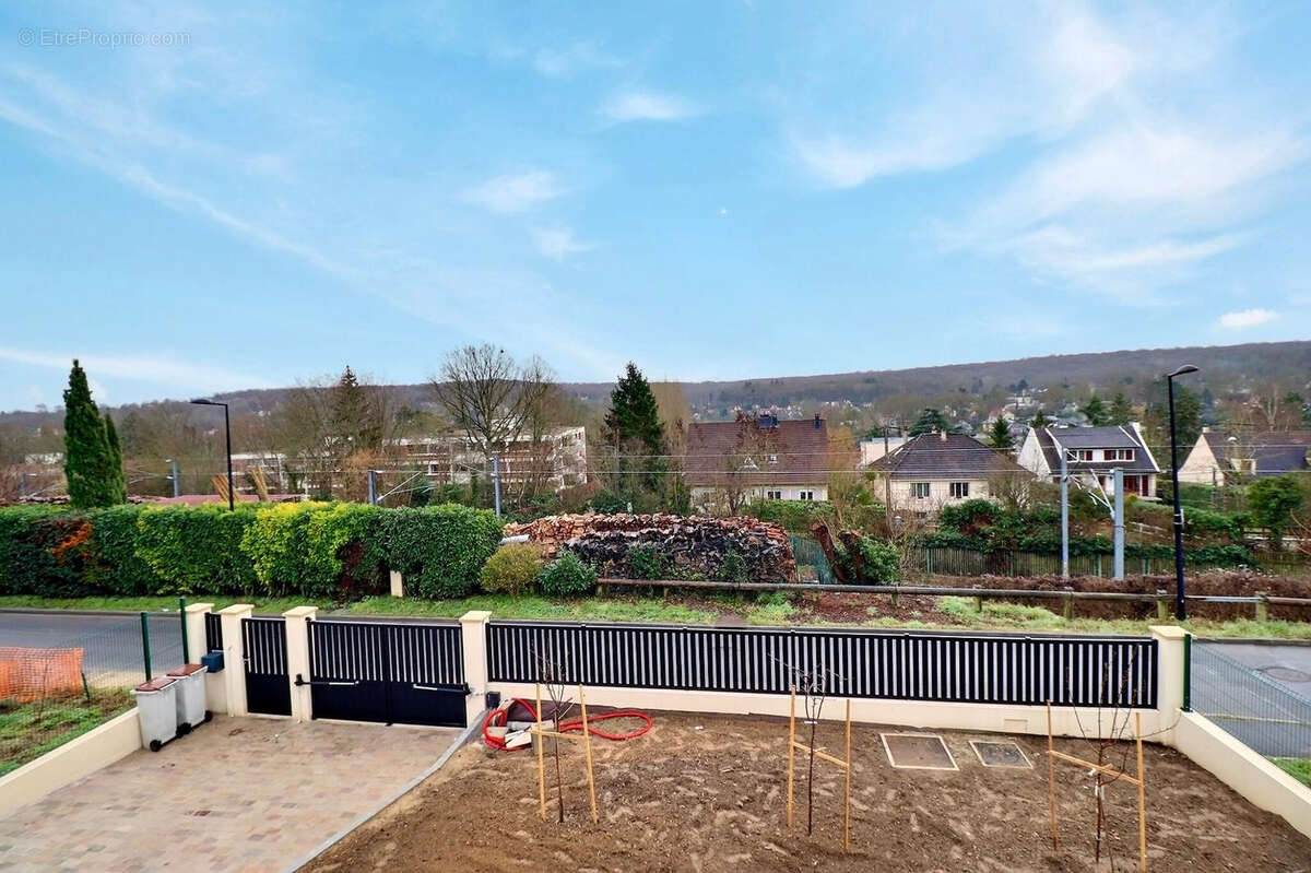 Maison à L'ETANG-LA-VILLE