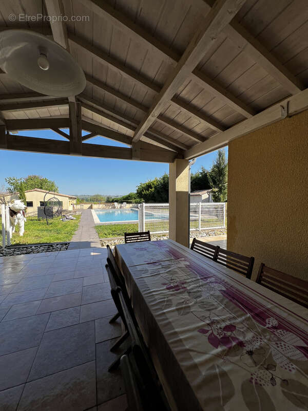 Maison à SAINT-PIERRE-DE-MONS