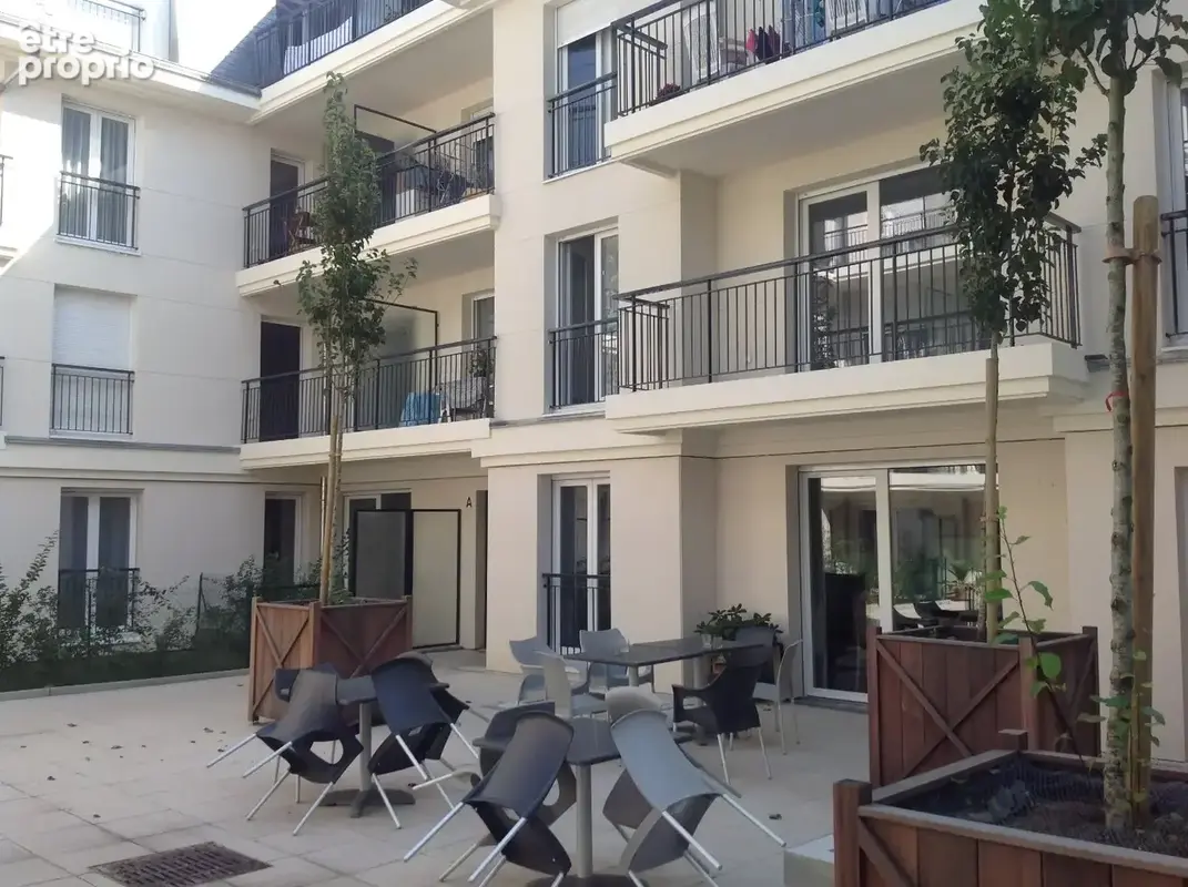 Appartement 45 m² à Villecresnes  - photo 2