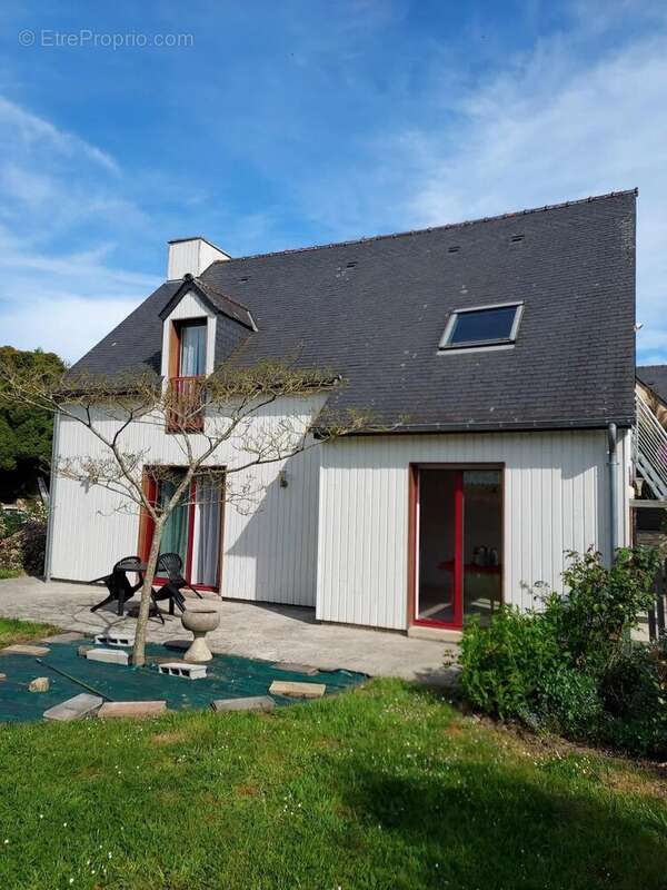 Maison à PLOUER-SUR-RANCE