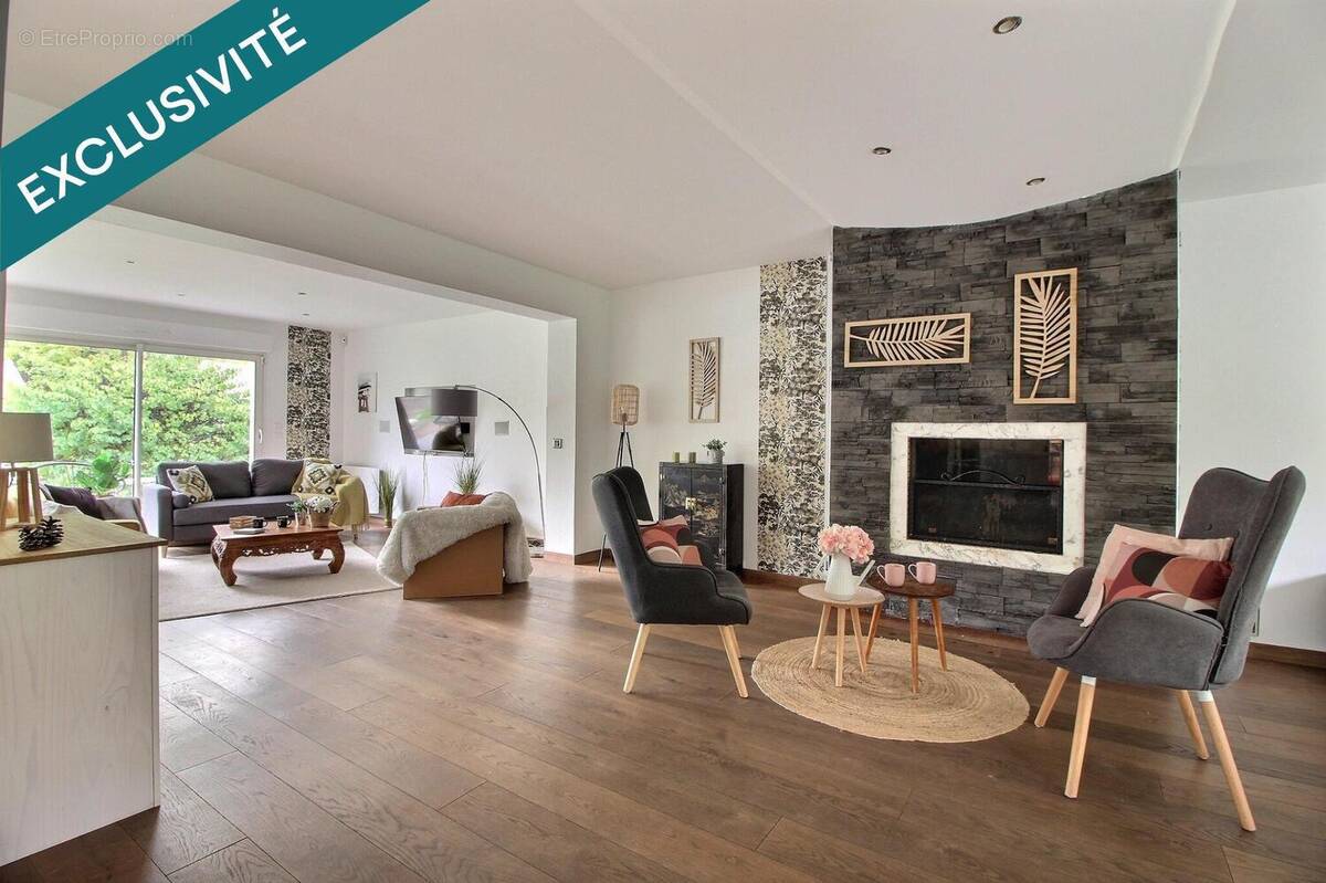 Photo 1 - Maison à CHANTILLY