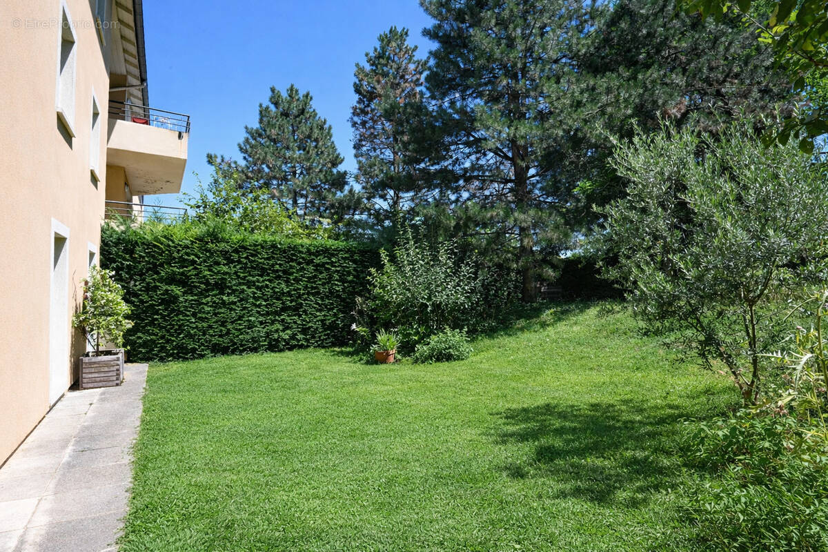 Appartement à FRANCHEVILLE