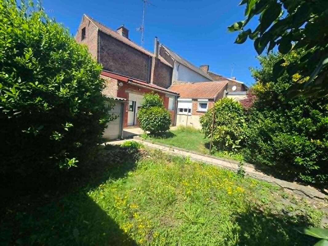 Maison à FRESNES-SUR-ESCAUT
