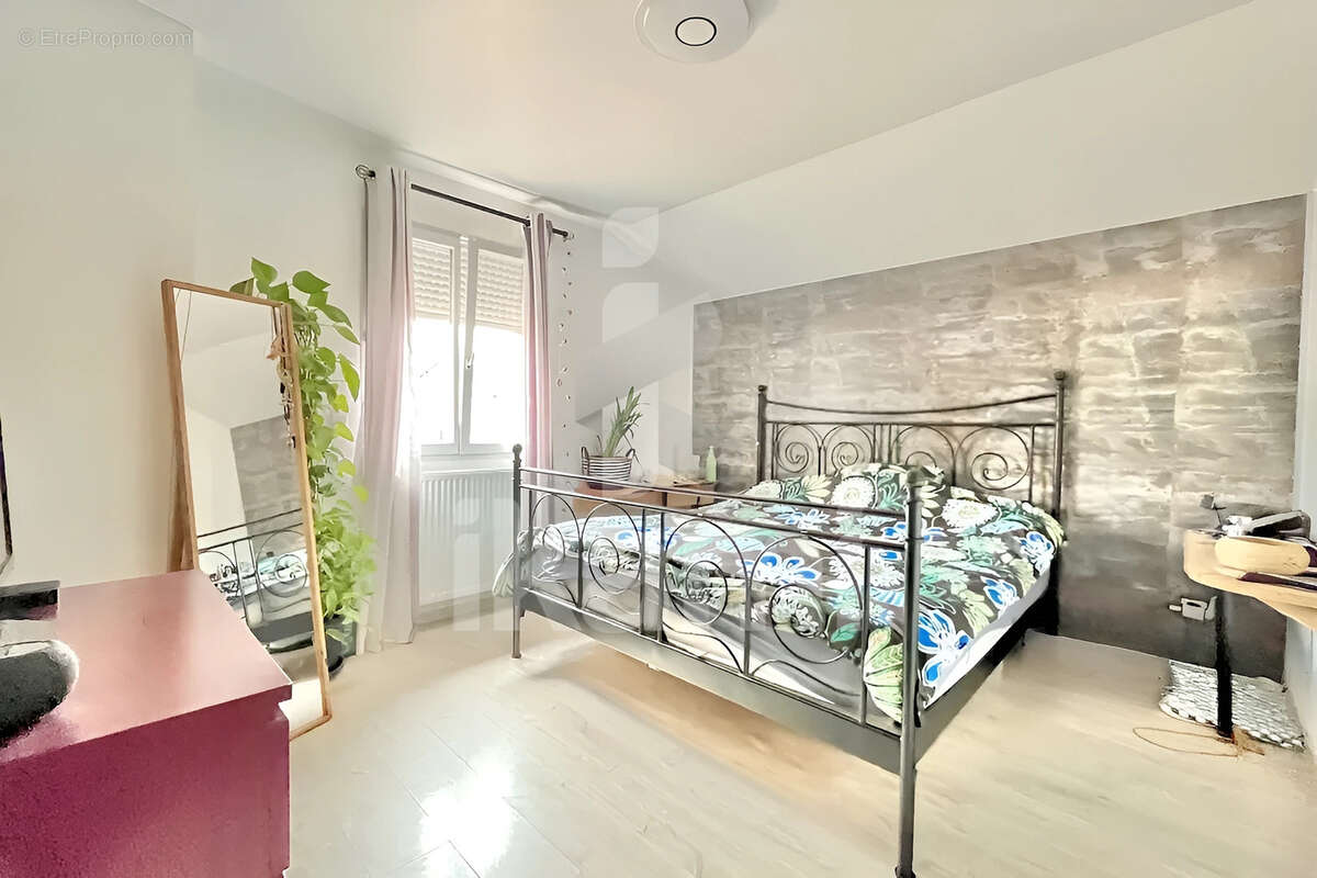 Appartement à SAINT-JULIEN-EN-GENEVOIS