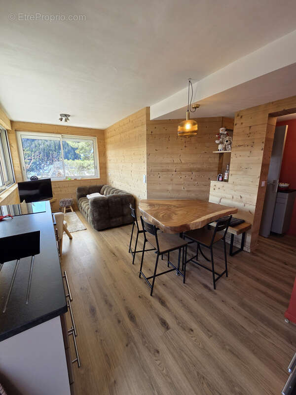 Appartement à SAINT-PONS