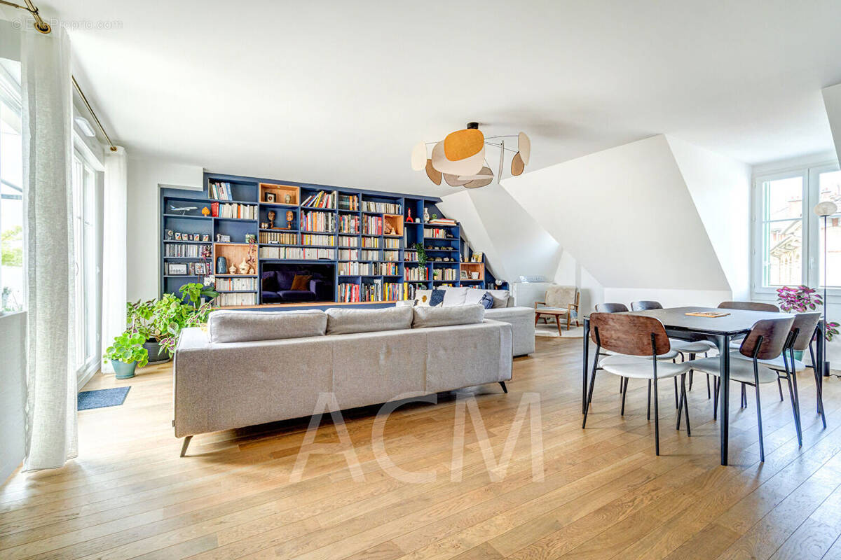 Appartement à MAISONS-LAFFITTE