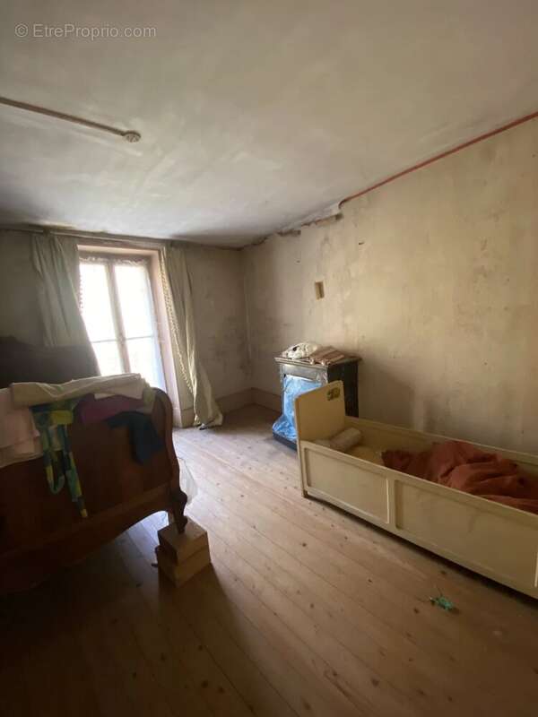 Maison à GISSEY-SUR-OUCHE