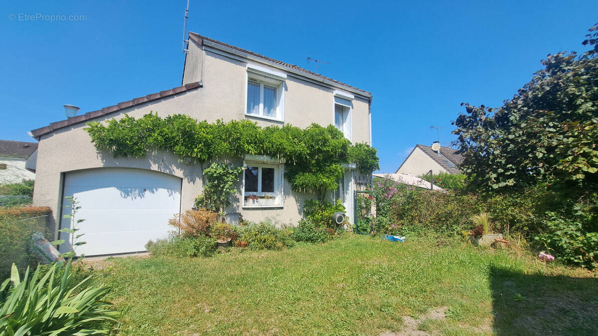 Maison à BEAUMONT-SUR-OISE