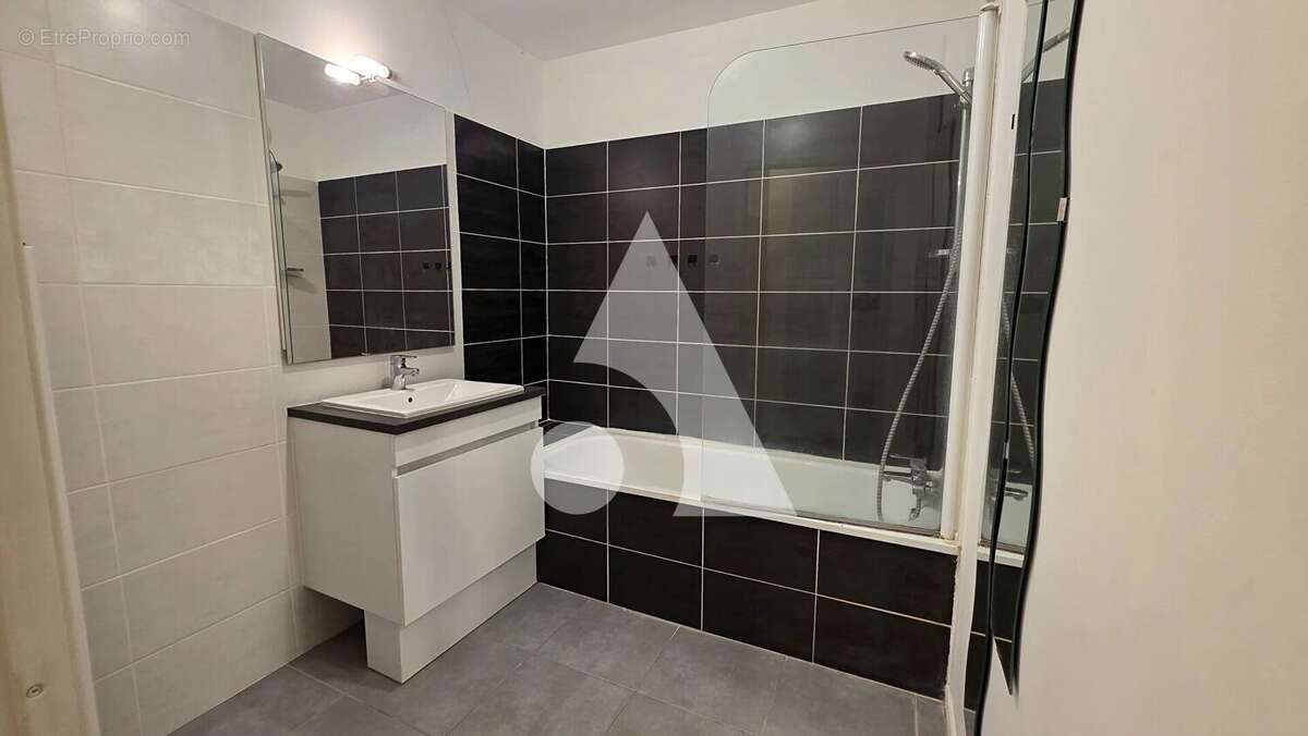 Appartement à CASTELNAU-LE-LEZ