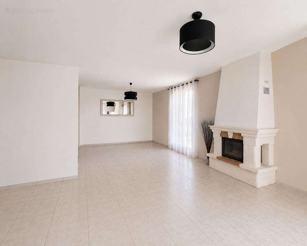 Maison t6 très bien entretenue - lumineuse - photo 5