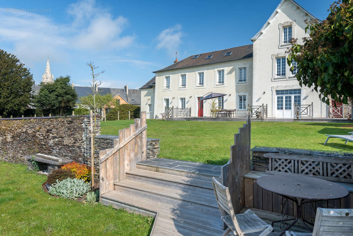 Maison à VILLERS-BOCAGE