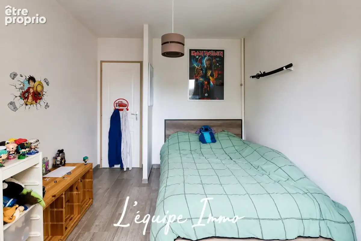 Villa T5 de plain-pied avec piscine et jardin de 1760 m2 - photo 13