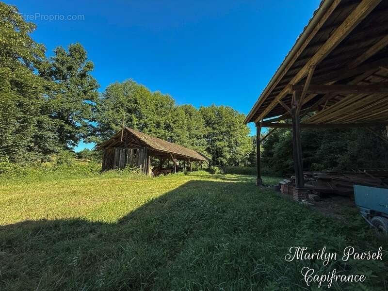 Propriété de charme avec 3,5 hectares – Ancien moulin rénové – Secteur Sermentizon - photo 4