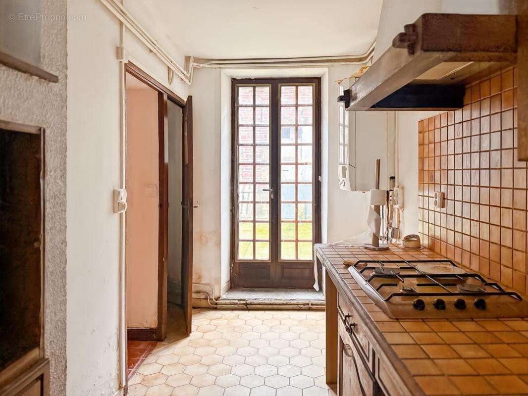 Maison à RENWEZ