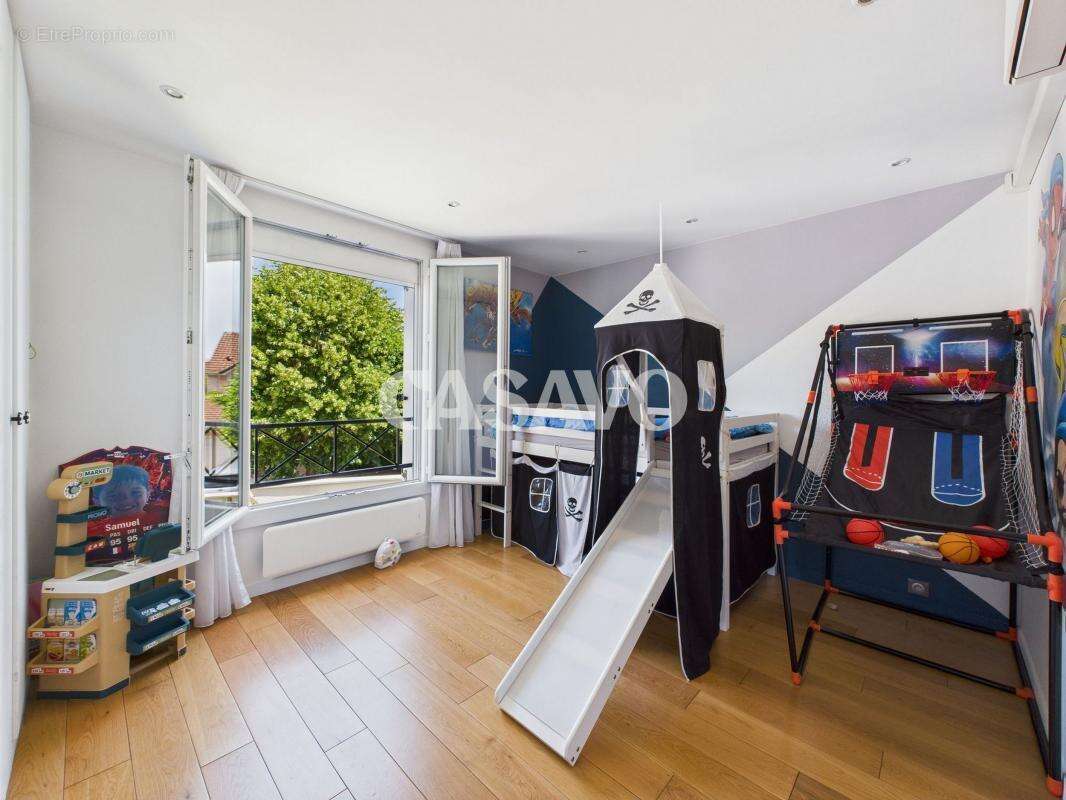 Maison à SAINT-BRICE-SOUS-FORET